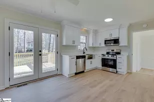 111 Oak Park Dr, Mauldin, SC 29662 - Photo 8