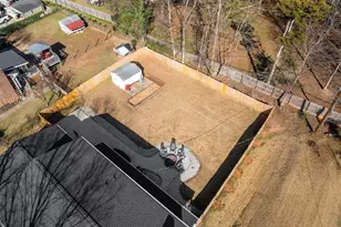 215 Hickory Ln, Mauldin, SC 29662 - Photo 36