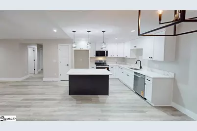 1300 Fairview Road, Gaffney, SC 29341 - Photo 2