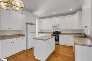 1105 Farming Creek Dr, Simpsonville, SC 29680 - Photo 16