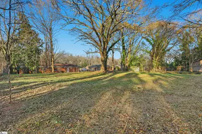 201 Francis Marion Drive, Spartanburg, SC 29302 - Photo 6