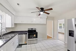 201 Francis Marion Dr, Spartanburg, SC 29302 - Photo 18