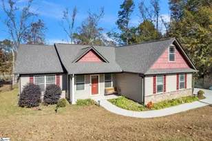 143 Autumn Hill Rd, Greer, SC 29651 - Photo 2
