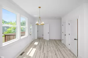 305 Valley St, Greenville, SC 29611 - Photo 10