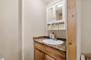 2728 Indian Mound Rd, Laurens, SC 29360 - Photo 18