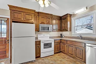 10 Powell Dr, Greenville, SC 29617 - Photo 16