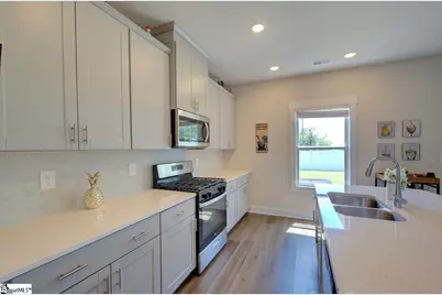 542 Silverado Avenue, Greenville, SC 29605 - Photo 16