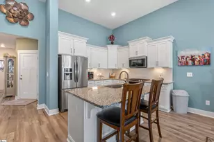 1308 Summer Gold Wy, Boiling Springs, SC 29316 - Photo 4