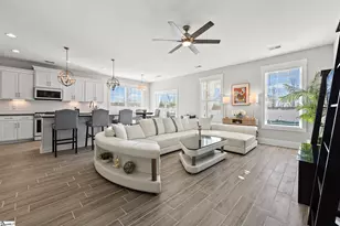 157 Foxbank Cir, Greer, SC 29651 - Photo 16