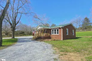 140 Campbell Bridge Rd, Seneca, SC 29782 - Photo 2