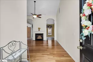 17 Smokehouse Dr, Simpsonville, SC 29681 - Photo 4