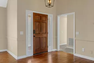 404 Grayson Dr, Moore, SC 29369 - Photo 6