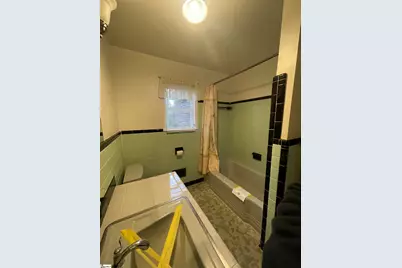 114 York Street, Clinton, SC 29325 - Photo 28