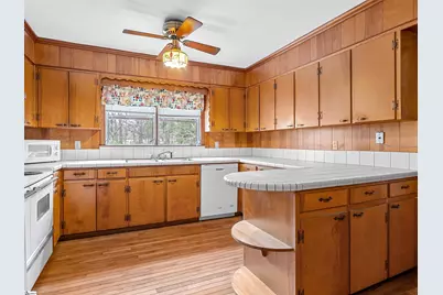 114 York Street, Clinton, SC 29325 - Photo 16