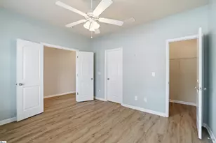 8 Valley Bluff Ln, Simpsonville, SC 29680 - Photo 12