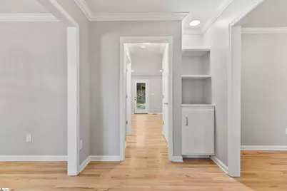 413 W Faris Road, Greenville, SC 29605 - Photo 4