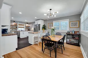 209 Donnan Rd, Taylors, SC 29687 - Photo 8