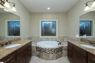 109 Malibu Ln, Simpsonville, SC 29680 - Photo 18