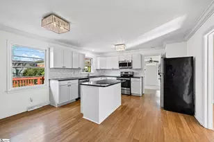 8 Howell Cir, Greenville, SC 29615 - Photo 18