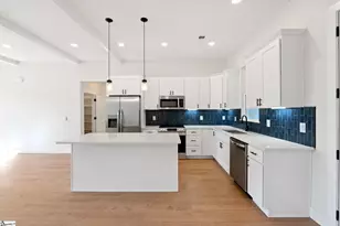 110 Oak Hill Dr, Westminster, SC 29693 - Photo 14