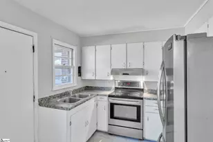 207 Woodview Ave, Spartanburg, SC 29306 - Photo 6