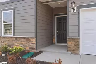 612 Hollybank St, Fountain Inn, SC 29644 - Photo 4