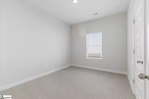 612 Hollybank St, Fountain Inn, SC 29644 - Photo 8