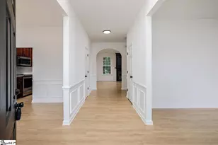 538 E Abington Way, Spartanburg, SC 29301 - Photo 2