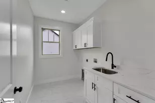 537 Bill Lattimore Rd, Chesnee, SC 29323 - Photo 14