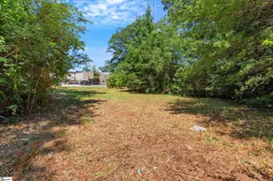 104 E Butler Rd, Mauldin, SC 29662 - Photo 10