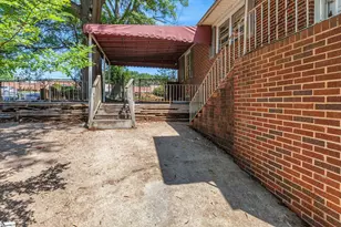 104 E Butler Rd, Mauldin, SC 29662 - Photo 14