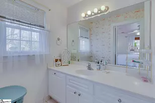 136 Club Dr, Simpsonville, SC 29681 - Photo 28