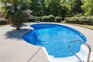 136 Club Dr, Simpsonville, SC 29681 - Photo 38