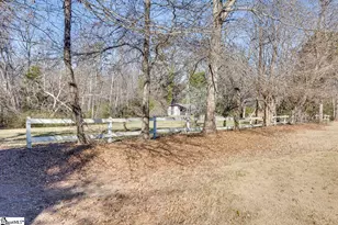 136 Club Dr, Simpsonville, SC 29681 - Photo 46