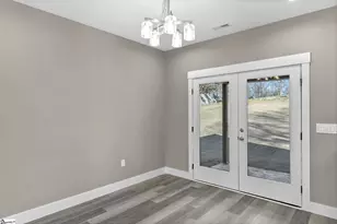 222 Lake Forest Cir, Easley, SC 29642 - Photo 16