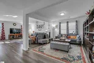 211 Whittier St, Greenville, SC 29605 - Photo 16