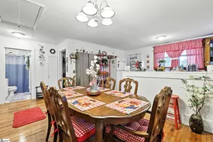 303 Poplar St, Gaffney, SC 29341 - Photo 8