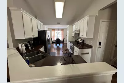 561 Cromwell Drive, Spartanburg, SC 29301 - Photo 12