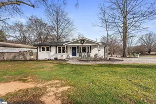 1099 S Academy St Ext, Williamston, SC 29697 - Photo 2