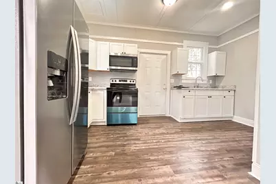 25 S Greenwood Avenue, Ware Shoals, SC 29692 - Photo 6