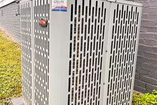 25 S Greenwood Ave, Ware Shoals, SC 29692 - Photo 14