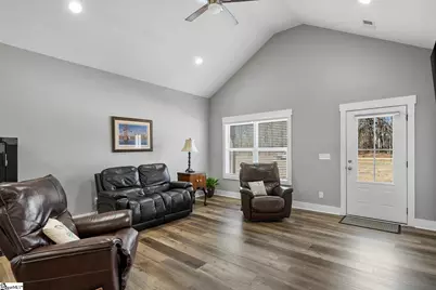 524B Big Creek Road, Belton, SC 29627 - Photo 6