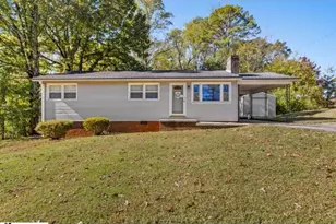 4 Dell Cir, Travelers Rest, SC 29690 - Photo 1