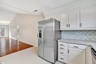 203 N Sandy Brook Way, Simpsonville, SC 29680 - Photo 14