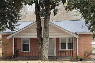 2817 Anderson Rd, Greenville, SC 29611 - Photo 2