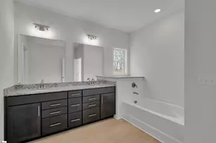 172 Hunter Ridge Dr, Boiling Springs, SC 29316 - Photo 20