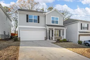 313 Carramore Dr, Inman, SC 29349 - Photo 2