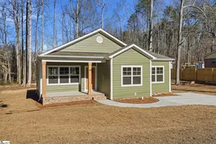 26 Carriage Dr, Greenville, SC 29609 - Photo 2