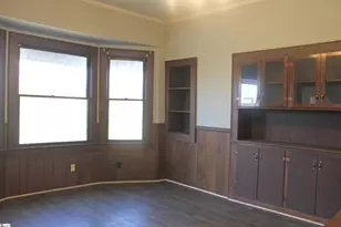 14 Elrod St, Greenville, SC 29609 - Photo 6