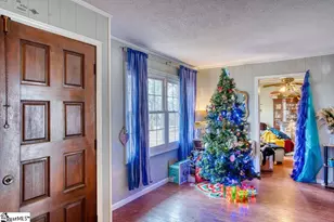 135 Garrett Rd, Cowpens, SC 29330 - Photo 16